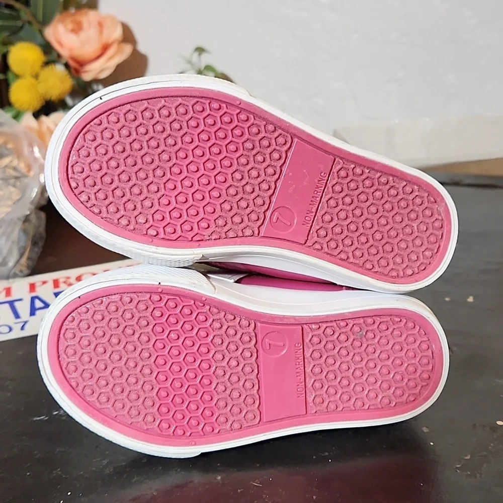 CAT & JACK Pink Pegasus Glitter Wing Pink Zipper Sneakers Size 7